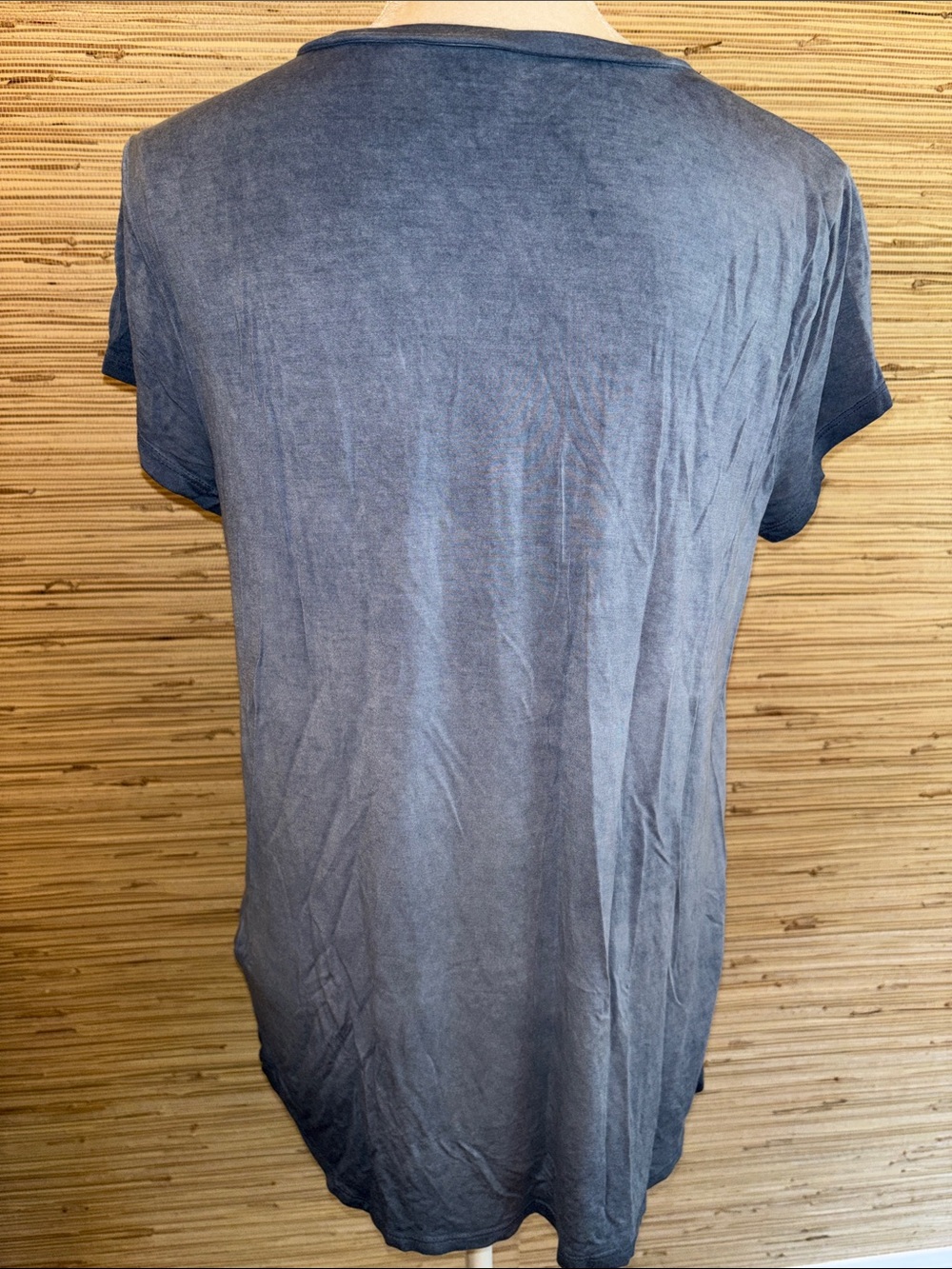 Cable & gauge sport blue umbre v- neck high low short sleeve t-shirt large. EUC - Picture 3 of 7